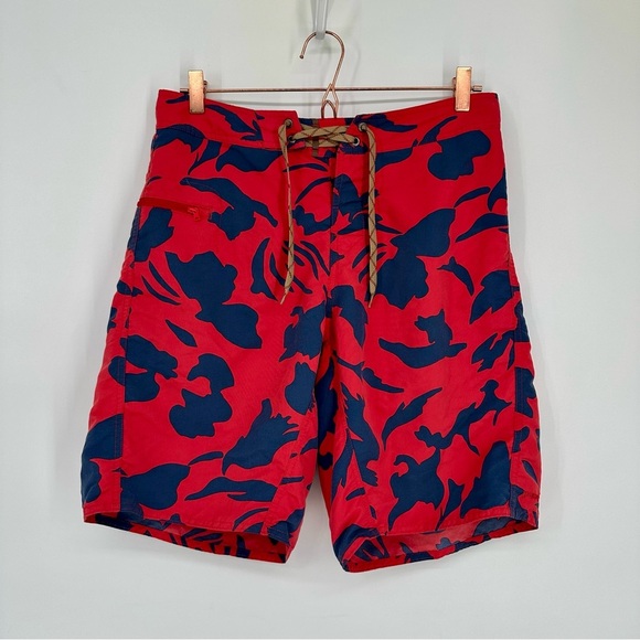 Patagonia Men's Stretch Wavefarer Board Shorts - 21" Swim Trunks - Picture 1 of 4